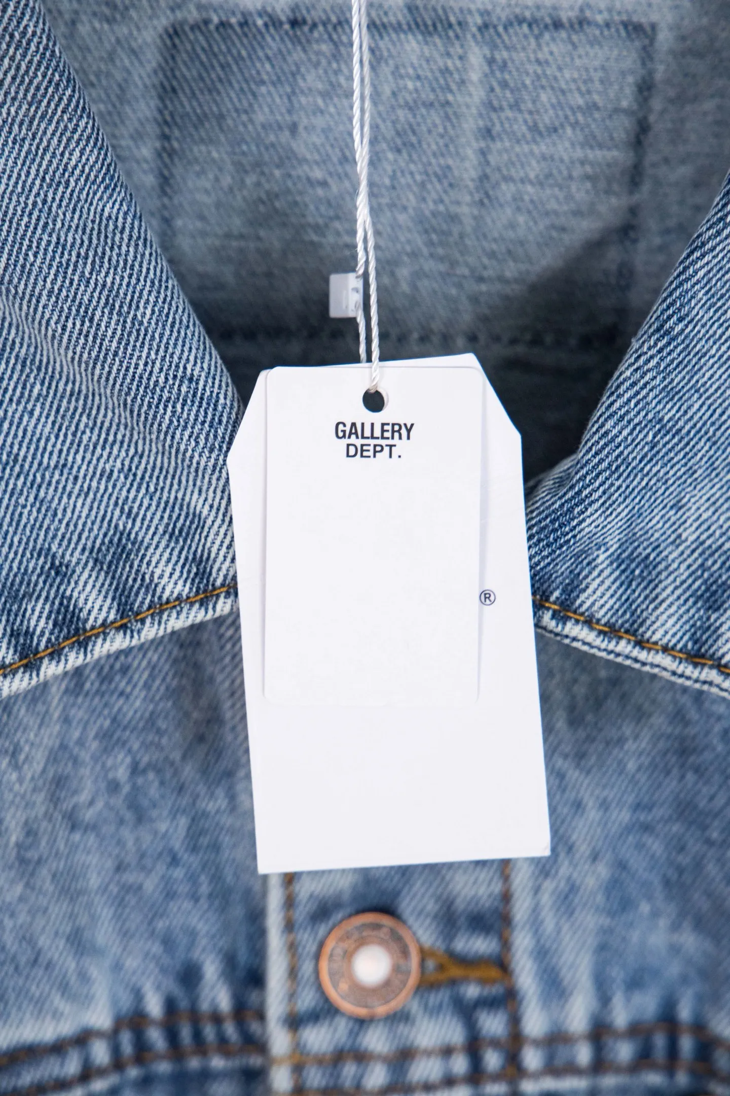 Style number: M221 P260 GALLERY DEPT. 22fw Vintage Andy Denim Jacket embroidered black logo washed distressed denim jacket denim jacket couple same style Size: S-XL